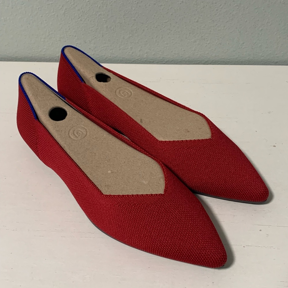 New Rothy’s The Point in Chili Red
